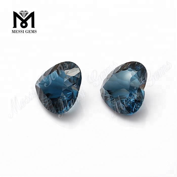 piedras preciosas sueltas piedra de topacio azul de Londres natural en forma de corazón