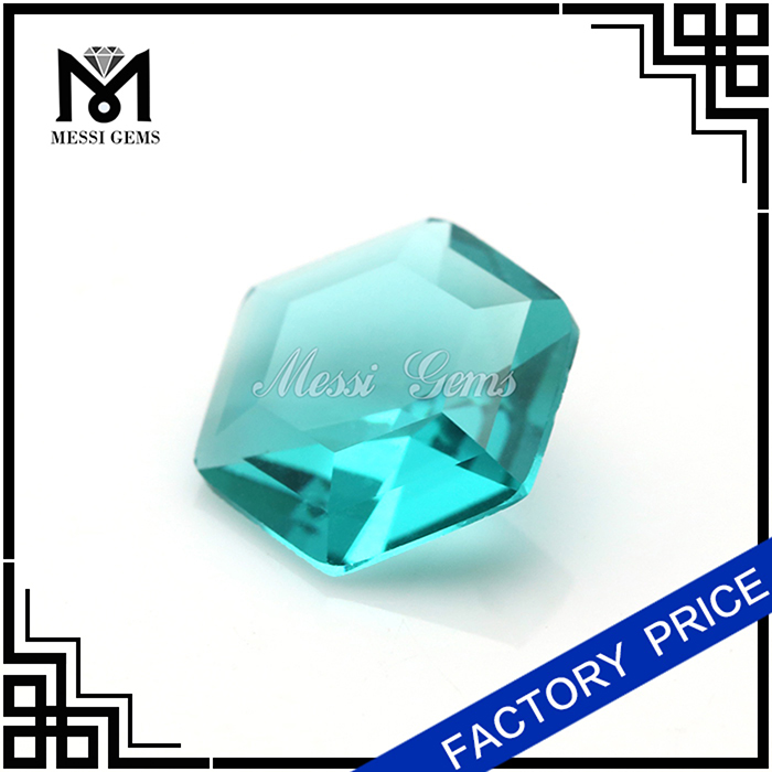 Piedras preciosas de cristal verde, piedras preciosas de cristal con forma de hexágono