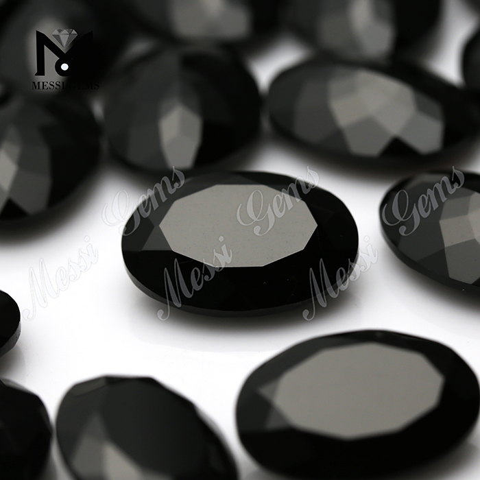 material de piedras preciosas naturales ónix negro facetado ovalado de China