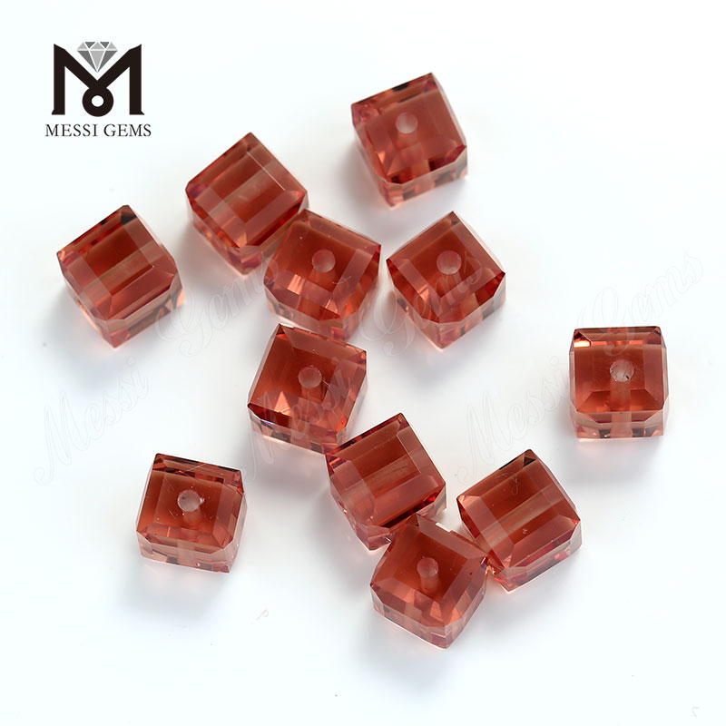 Gemas de vidrio sueltas de piedra de cambio de color transparente cortadas a máquina