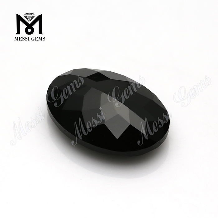 material de piedras preciosas naturales ónix negro facetado ovalado de China
