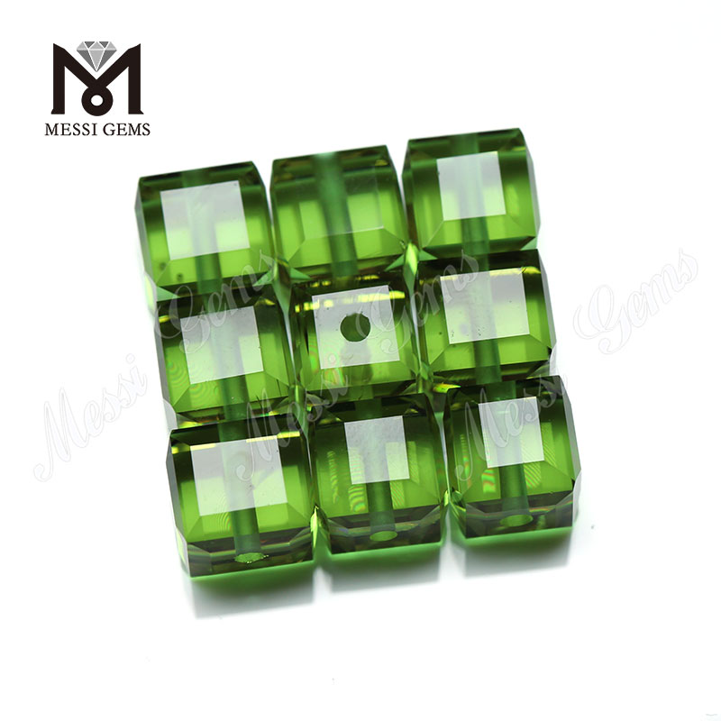 Gemas de vidrio sueltas de piedra de cambio de color transparente cortadas a máquina