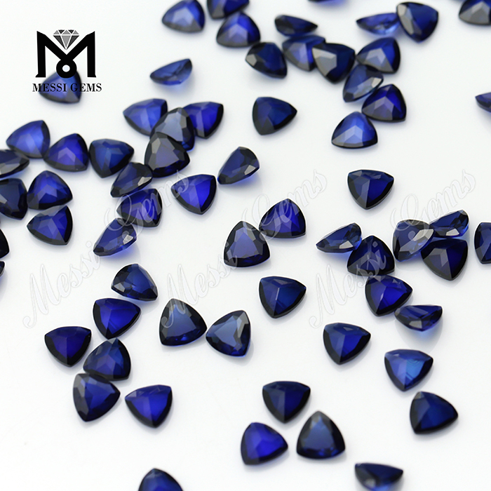 Corindón azul zafiro cultivado en laboratorio de 8,0 mm de corte triangular # 34
