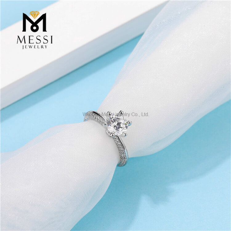 Regalo de Navidad solitario moissanite mujer anillo joyería 14k chapado en oro 925 anillos de plata
