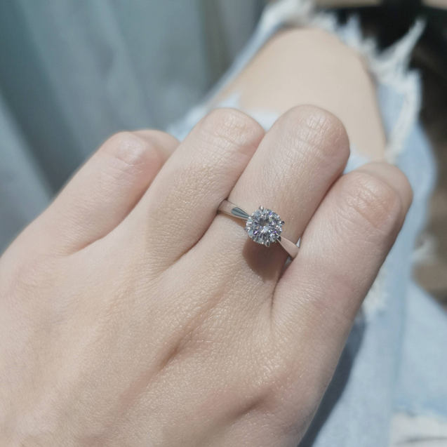 ¿Qué es un diamante Moissanite?¿Por qué a tanta gente le gustan los diamantes moissanite?