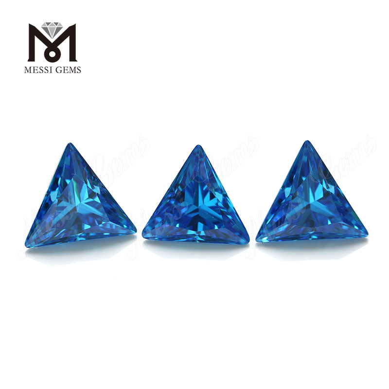 Piedras de zirconia cúbica en forma de triángulo marino Aqua 12x12mm CZ gemas sueltas