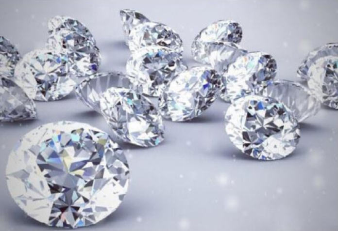 diamante hecho por el hombre