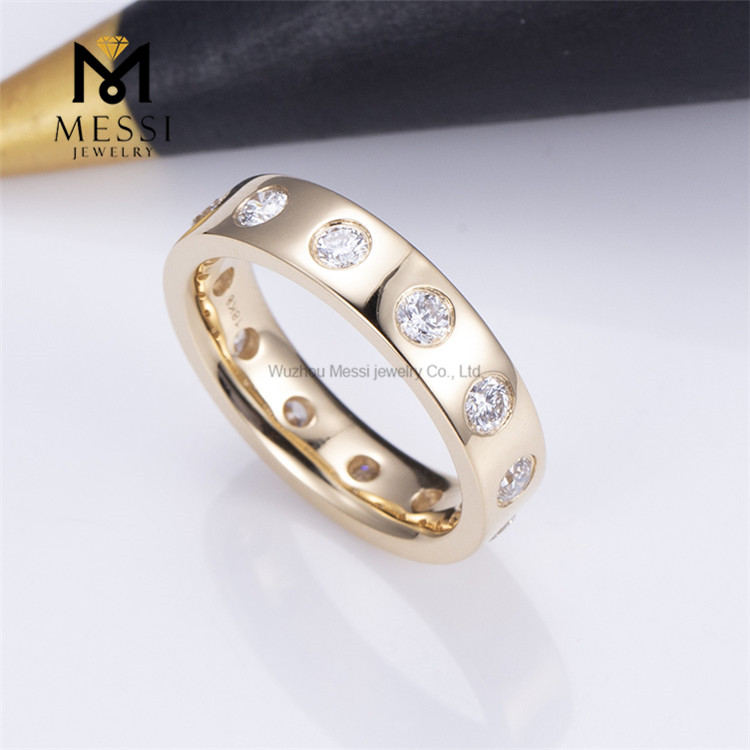 Anillos de diamantes producidos en laboratorio de forma redonda estilo moda en oro amarillo de 18 quilates