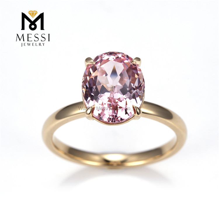 Anillo solitario de oro amarillo con diamantes cultivados en laboratorio de color rosa de 3 quilates