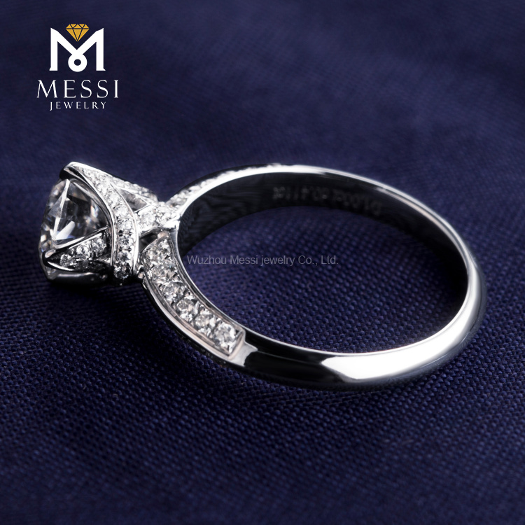 anillo de bodas de diamantes de moda