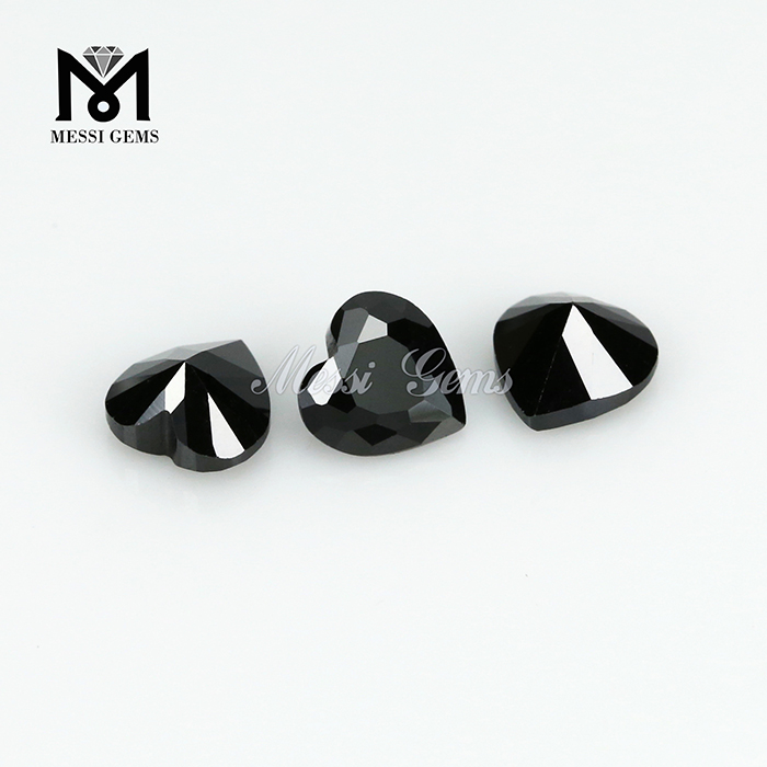 Piedras de zirconia cúbica negra de 5 x 5 mm con corte de corazón a precio mayorista