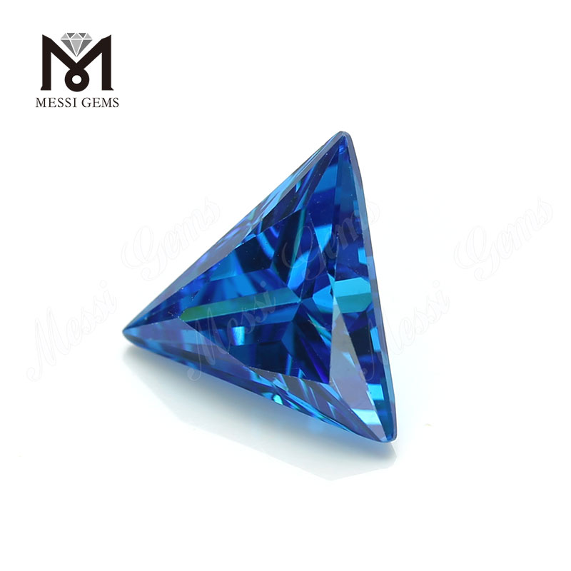 Piedras de zirconia cúbica en forma de triángulo marino Aqua 12x12mm CZ gemas sueltas