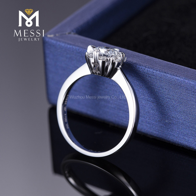 anillo de diamantes para mujer