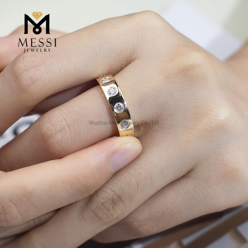 anillo de diamantes de laboratorio