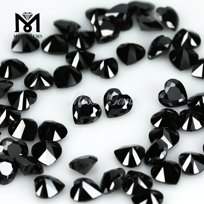 Piedras de zirconia cúbica negra de 5 x 5 mm con corte de corazón a precio mayorista