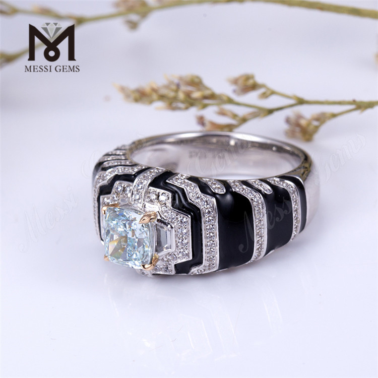 Presentamos el encanto de los anillos de compromiso de talla cojín con diamantes de laboratorio azul de 1 quilate