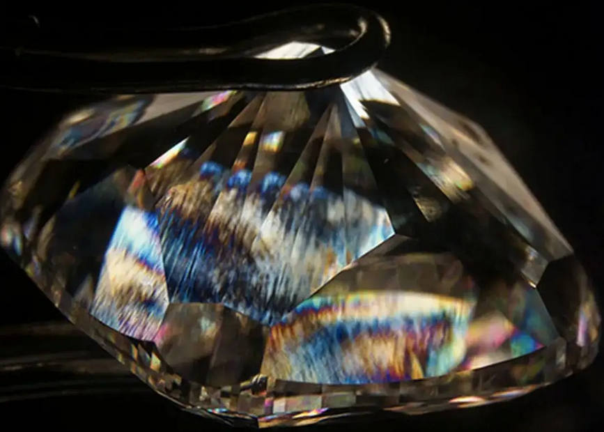 diamante de laboratorio