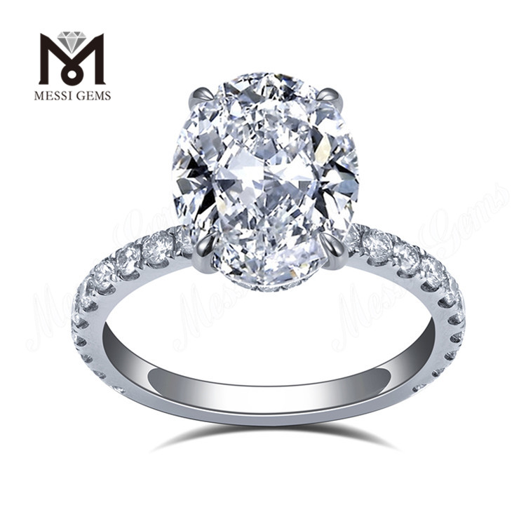 Lujosos anillos de compromiso de corte ovalado con diamantes cultivados en laboratorio de 4 quilates